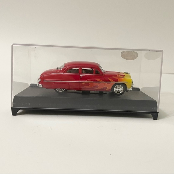 Motor Max 1949 Mercury Coupe Diecast Model Car - Picture 6 of 15